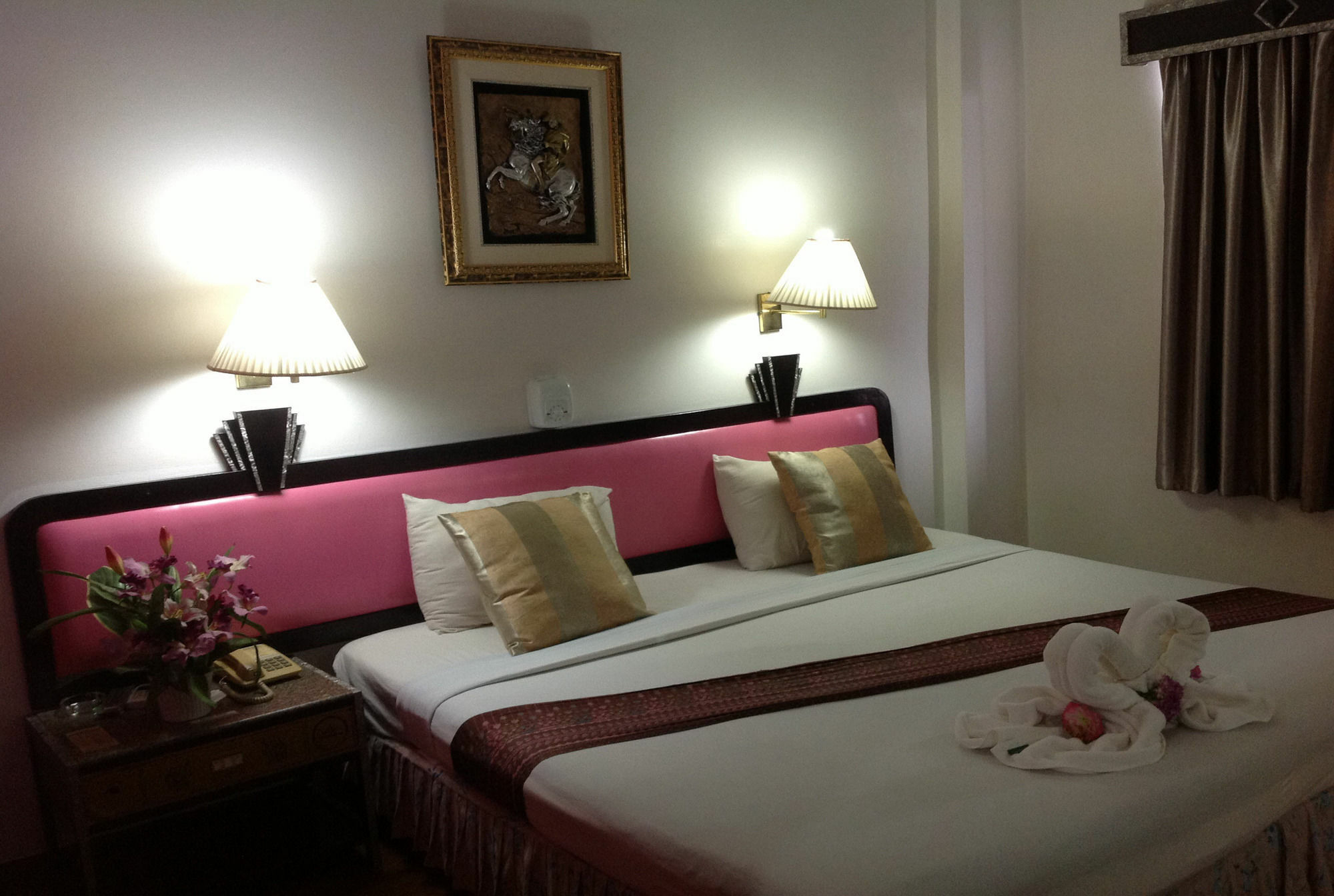 Thaihotel Nakorn Si Thammarat Nakhon Si Thammarat Bagian luar foto