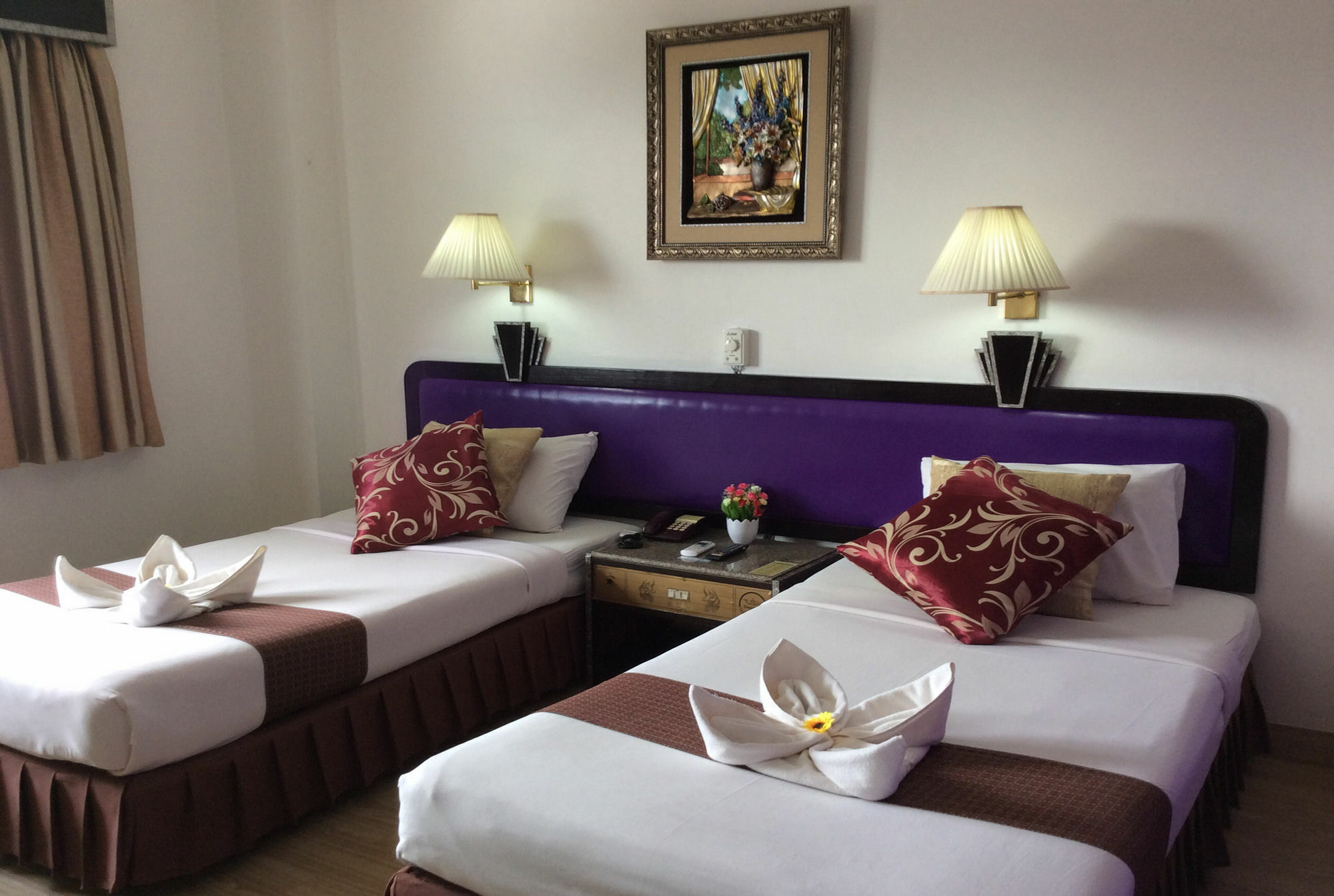 Thaihotel Nakorn Si Thammarat Nakhon Si Thammarat Bagian luar foto